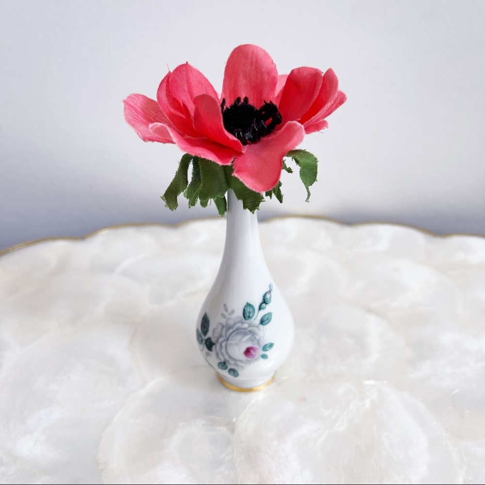 Limoges France White Porcelain Floral Gold Trim Mini Delicate Bud Vase 4.25”